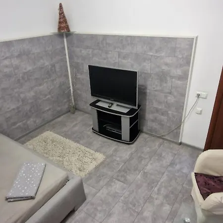 Appartamento біля оперного театру *